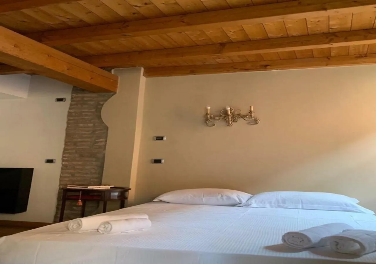 Whouse Suite Gold Towers Bolonia Italia